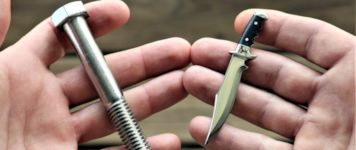 Stahlschraube zum Messer