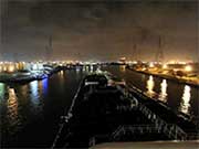 Hafenrundfahrt, Nacht, Frachter