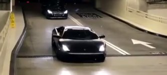 Lamborghini Parkhaus Paradise Papers