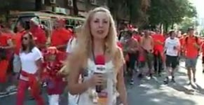Holland Fans, Reporterin