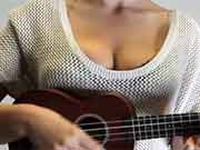 sexy ukulele, brüste